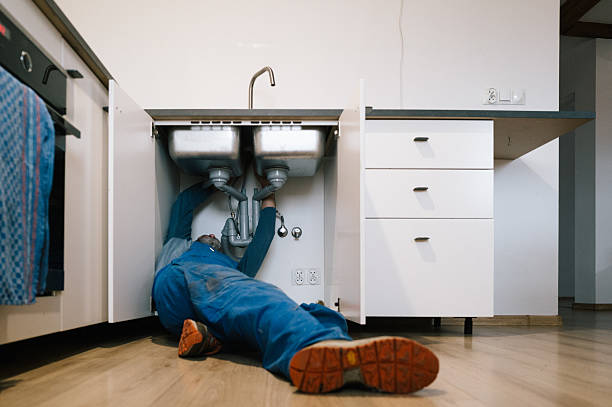 Professional Emergency Plumber technician working in West Townsend, MA